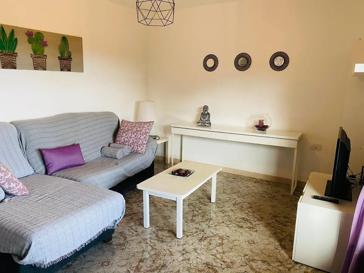 Vivienda vacacional Julia La Asomada  España